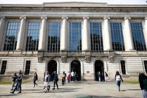 Political leaders state left-wing professors push their views. New poll reveals students do not see it that way