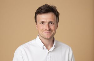 Gallup: Gen Z growing more negative toward AI